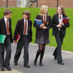 ১৮ বছরের কম বয়সীদের ফ্রি ভ্রমণ সুবিধা বন্ধ হচ্ছে অক্টোবর থেকে