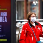 নারীদের পোশাক নিয়ে মন্তব্যের কারণে অনন্ত জলিলকে বয়কট !