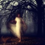 গাড়ি চালানোর অবস্থায় মোবাইল হাতে নিলেই লাইসেন্স বাতিল।