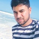 হাসপাতালে ভর্তি ব্যারিস্টার রফিক-উল হক।