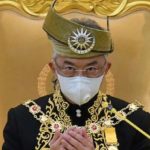 সুপার মার্কেটগুলিতে মাক্স না পরলে প্রবেশ নিষেধাজ্ঞা।