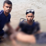 সোমবার থেকে গণপরিবহন চলাচলও বন্ধ থাকবে।