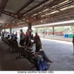 সংসারের ইতি টানছেন অভিনেত্রী মাহিয়া মাহি !