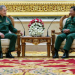 লকডাউনে চরম দুর্ভোগে বাস যাত্রীরা !