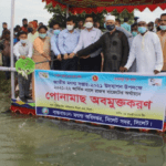 হিন্দি গানের চিত্রায়নে দীঘি।