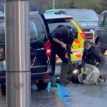 গীতিকার ইশতিয়াকের গান গাইলেন ঊষা উত্থুপ।