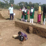 অং সান সু চি আবারো কারাগারে।