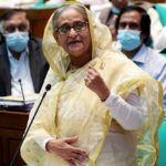 পুতিনের মেয়েদের উপর যুক্তরাষ্ট্রের নিষেধাজ্ঞা।