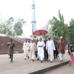 যুক্তরাজ্য জুড়ে পবিত্র ঈদ উল ফিতর পালিত।