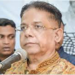 যুক্তরাজ্যে আশ্রয়প্রার্থীদের প্রথম রুয়ান্ডা ফ্লাইট বাতিল।