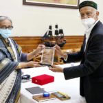 বিশ্ববাজারে জ্বালানি তেলের দাম কিছুটা কমেছে।
